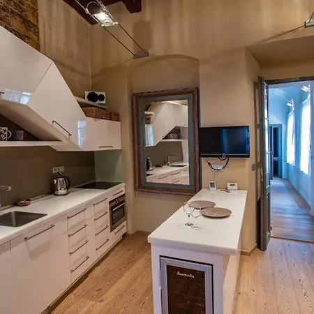 Apartment Mostecka