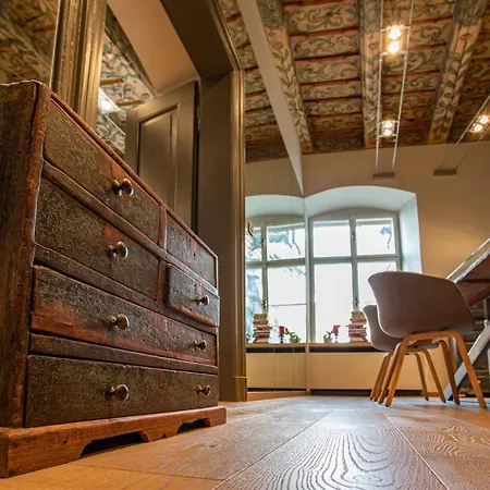 Mostecka Apartman